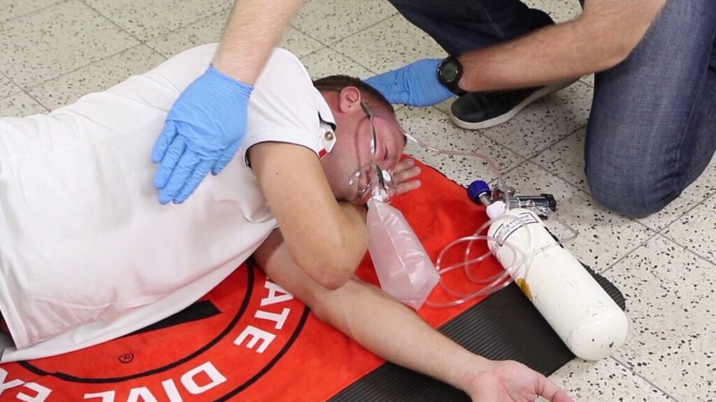 Essential Guide to Level 2 First Aid Certificate in Australia ⇢