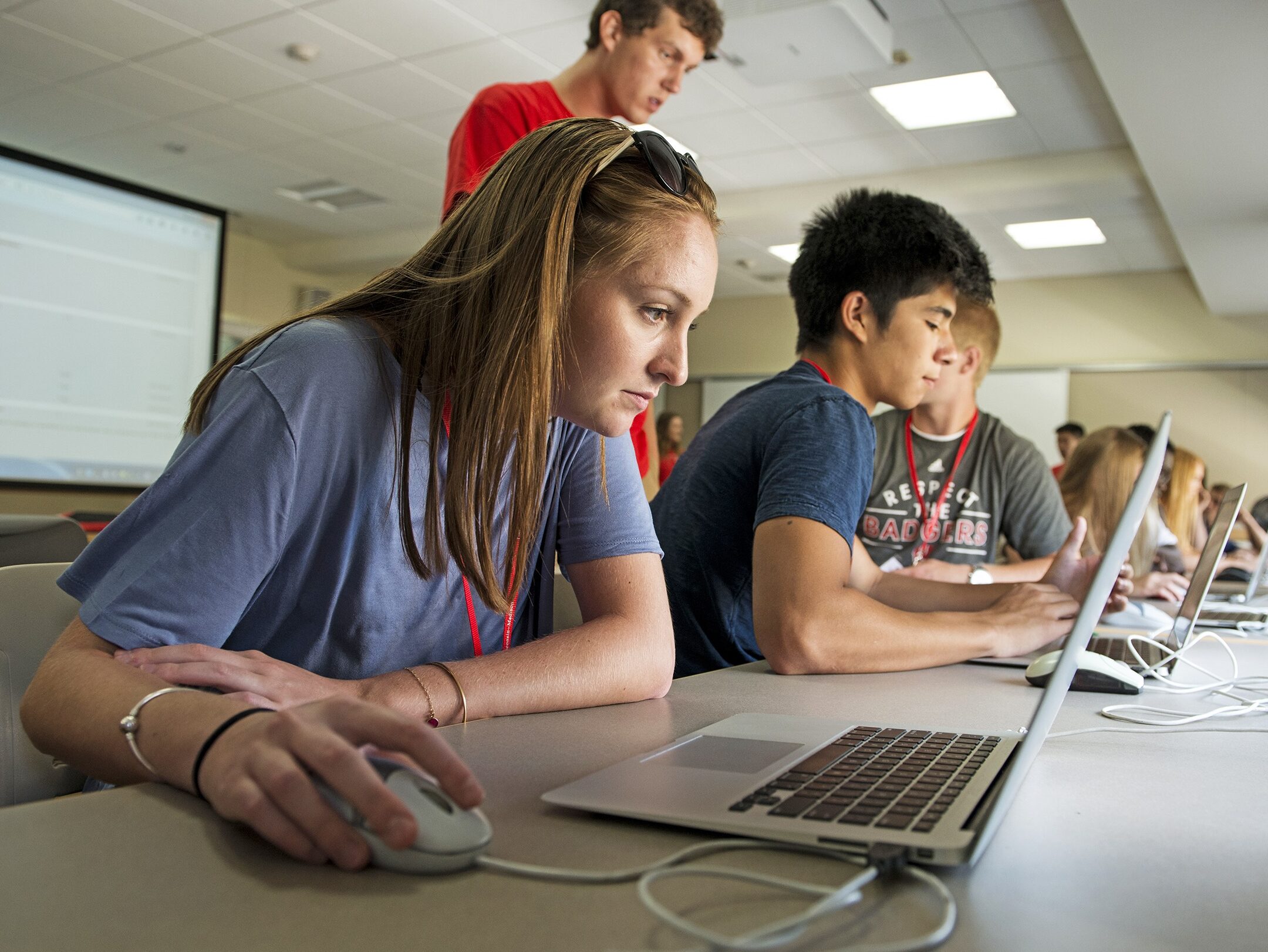 Get Ahead with Online Certificate III in Business Program