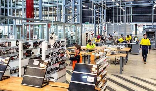 Learn About UEE22011 Certificate II in Electrotechnology Today!