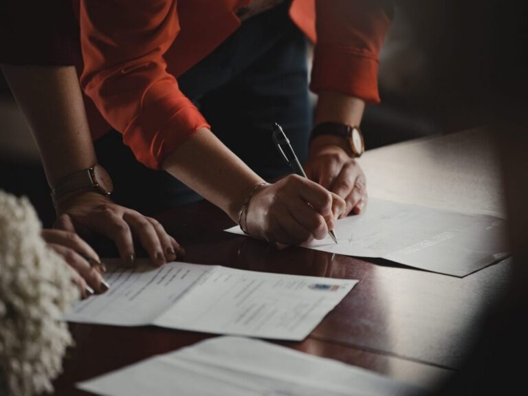 Mastering the Art of Contract Review: A Step-by-Step Guide