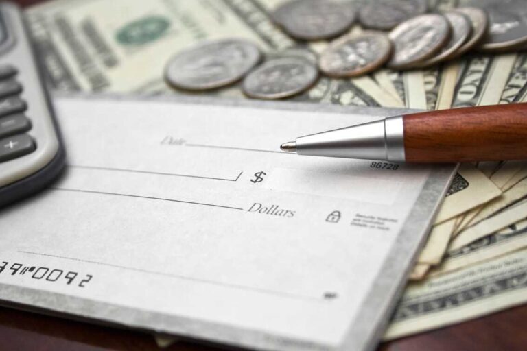 Maximize Savings: Essential Tips for Cleaning Tax Deductions