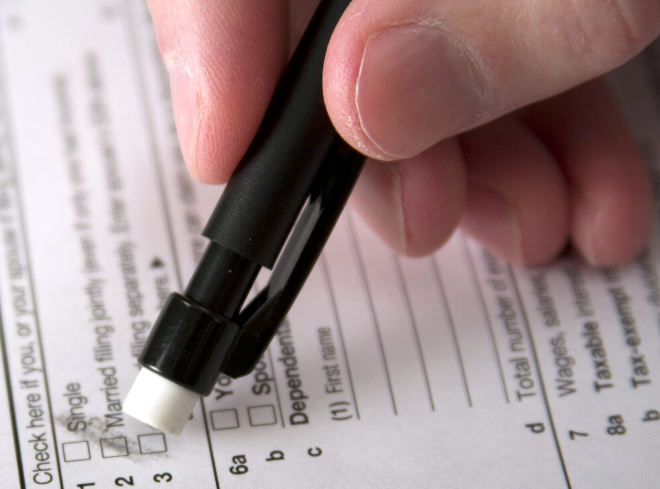 Maximize Savings: Learn How Divorce Costs Can Be Tax Deductible