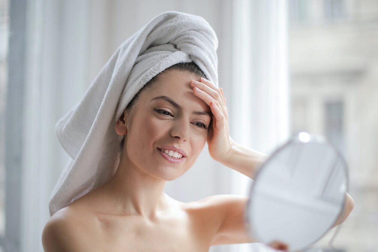 Revitalize Your Skin with Naked & Thriving Renew Serum