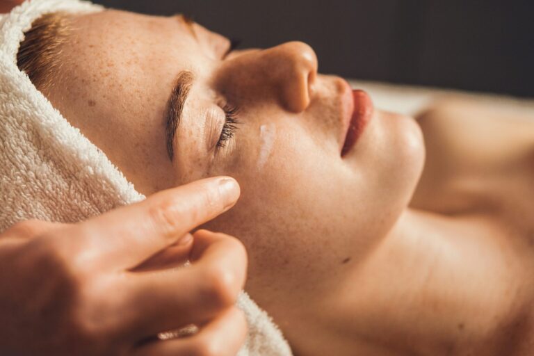 Revitalize Your Skin with Skinceuticals Metacell Renewal B3 | Expert Review