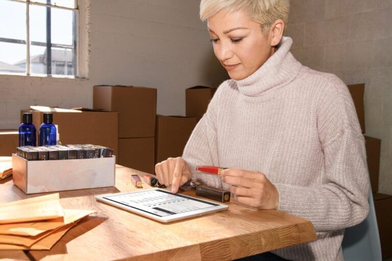 Tax Deductions for Support Workers: Maximizing Your Savings