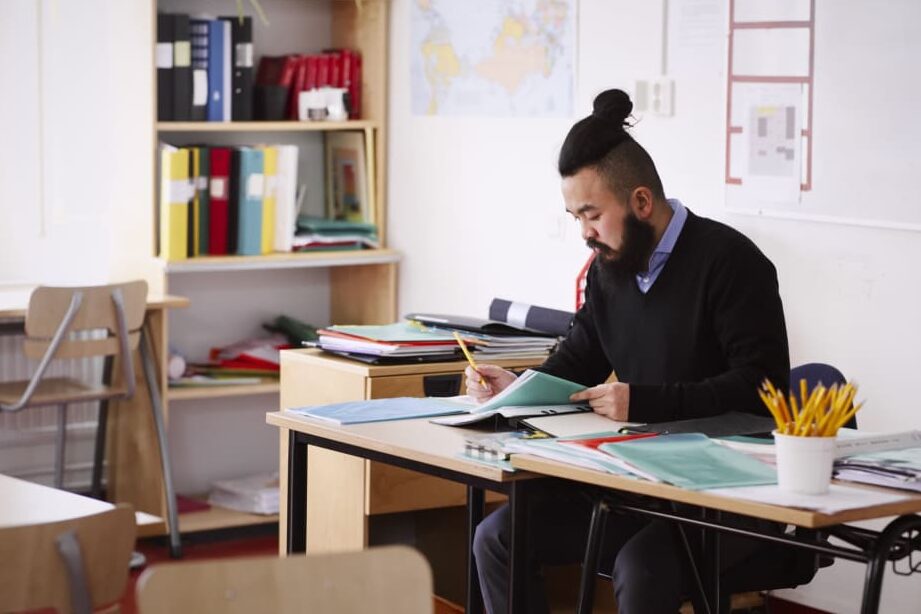 Your Guide to Certificate III in Education Support