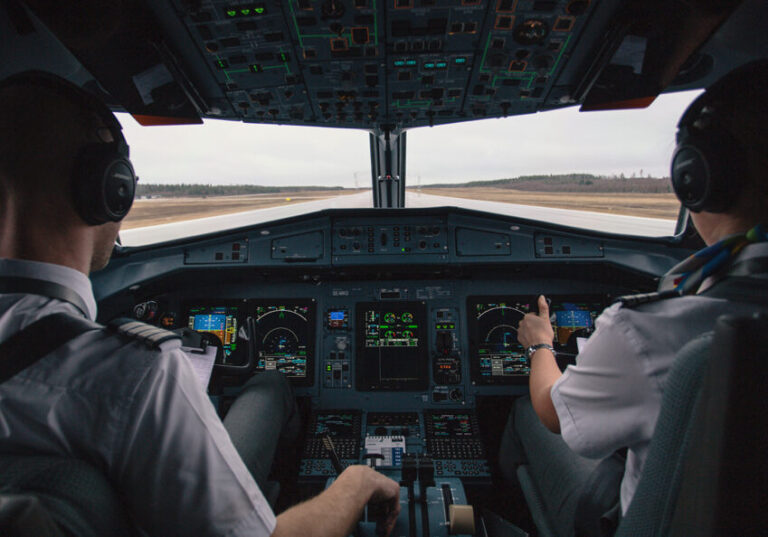 Your Guide to Obtaining a Commercial Pilot License in Australia
